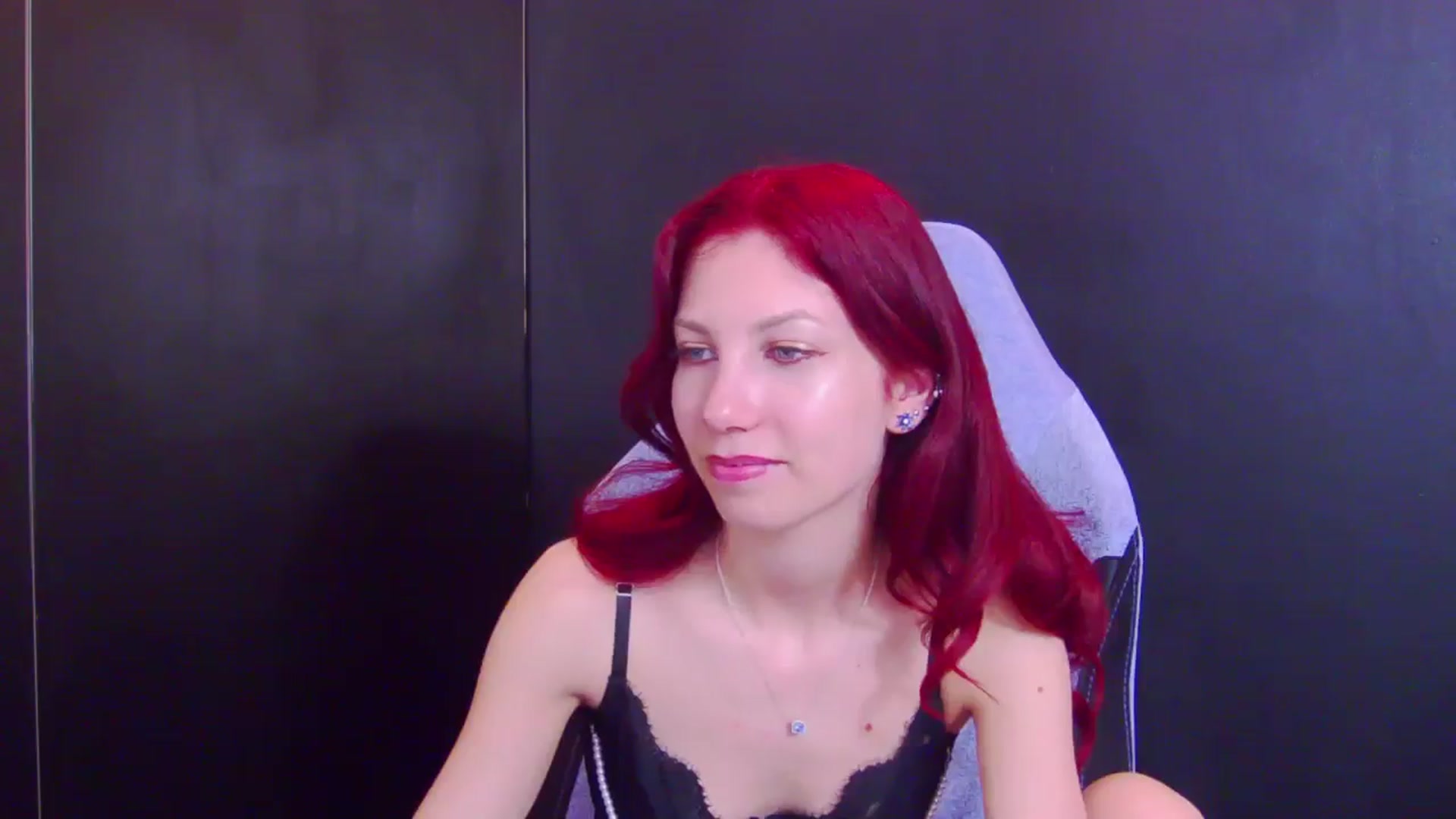 Gallery image thumbnail from Yasemina's myfreecams stream on, 05/06/2026, 22:22 image 7 of 20