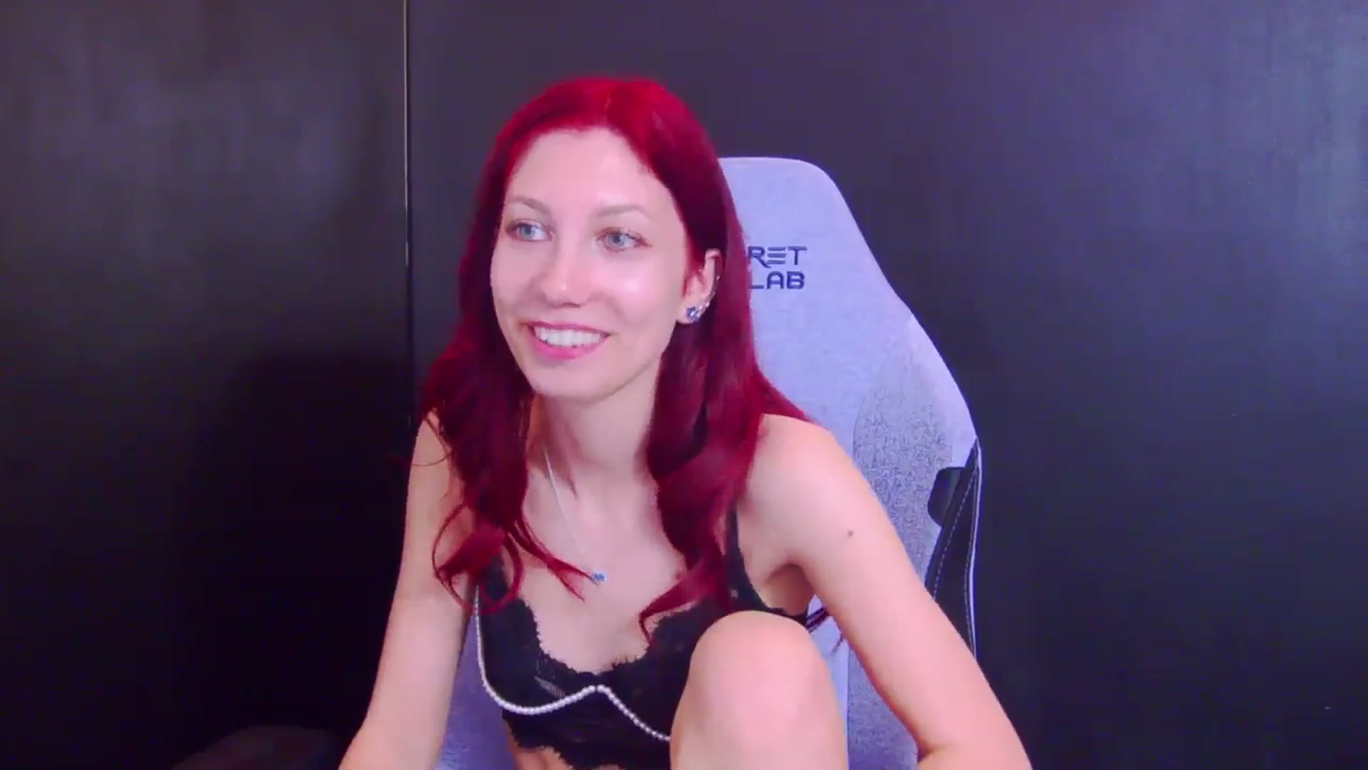 Gallery image thumbnail from Yasemina's myfreecams stream on, 05/07/2026, 04:25 image 6 of 20