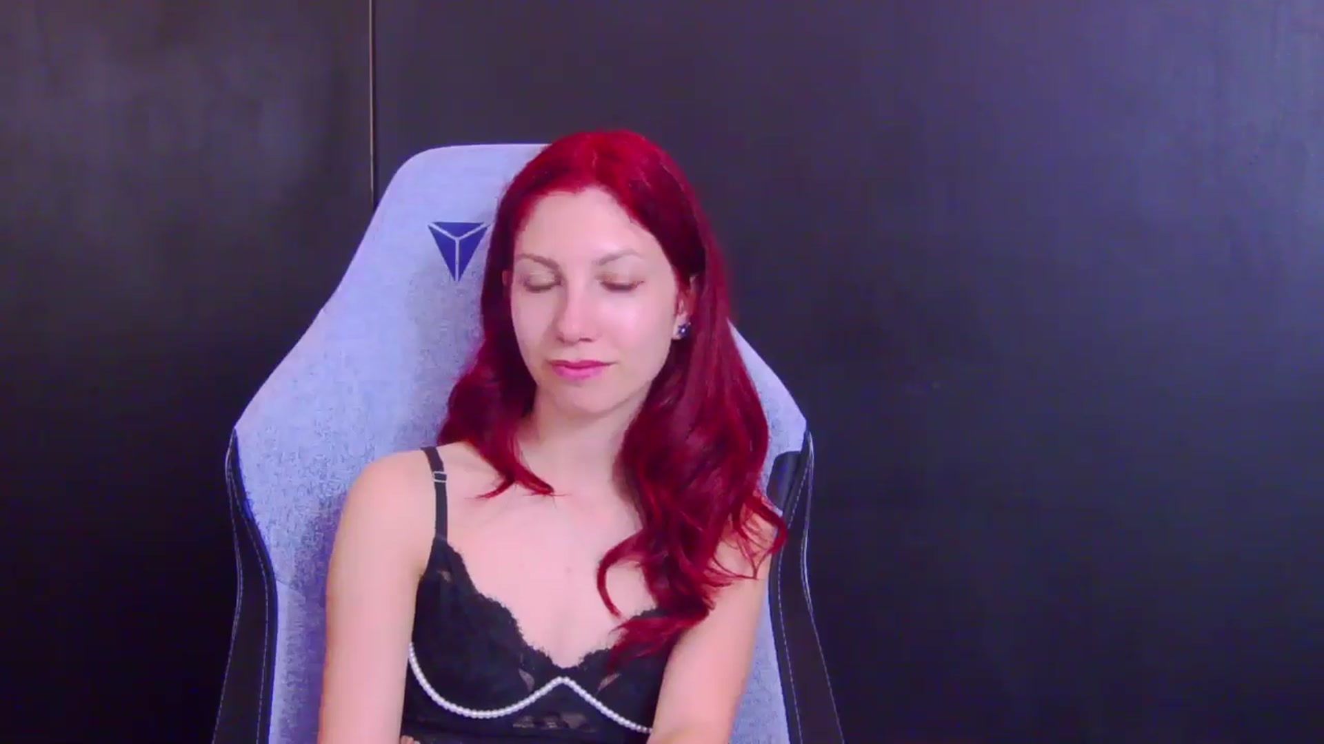 Gallery image thumbnail from Yasemina's myfreecams stream on, 05/07/2026, 04:25 image 16 of 20
