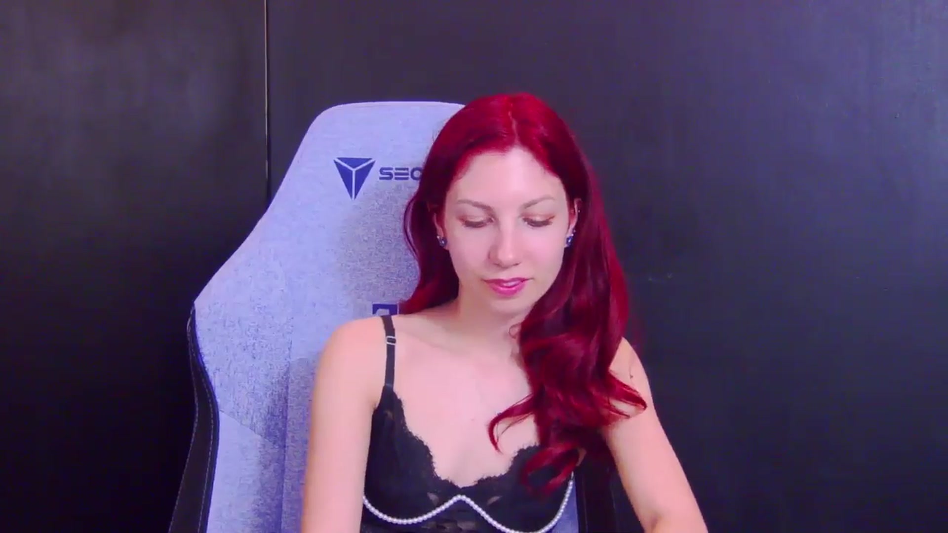 Gallery image thumbnail from Yasemina's myfreecams stream on, 05/07/2026, 04:25 image 10 of 20