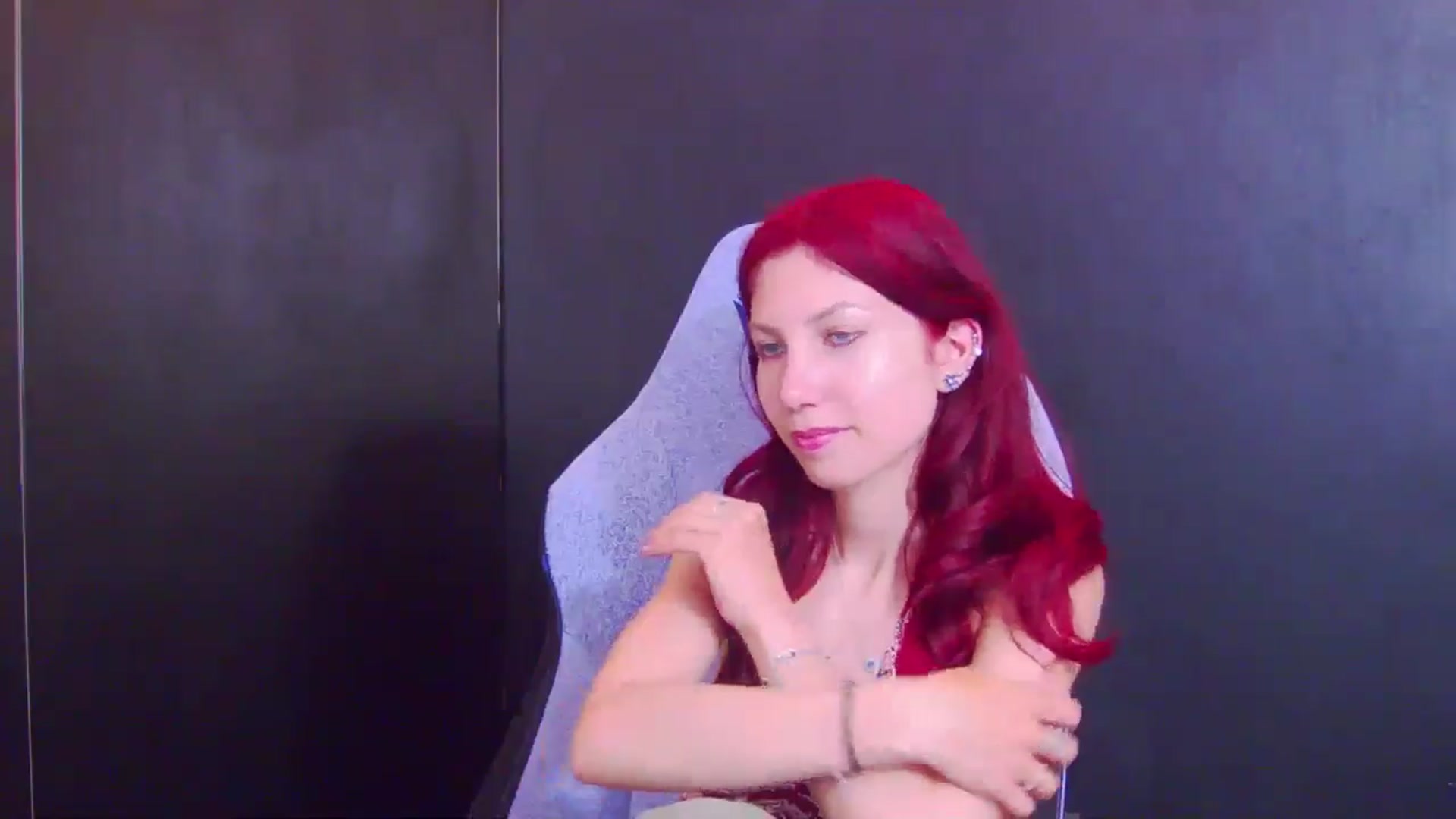 Gallery image thumbnail from Yasemina's myfreecams stream on, 05/08/2026, 01:32 image 6 of 20