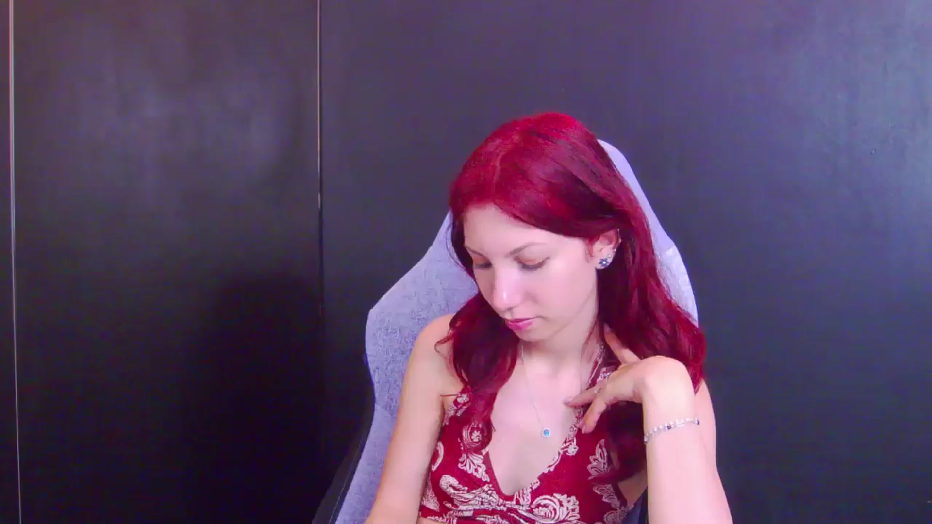Gallery image thumbnail from Yasemina's myfreecams stream on, 05/08/2026, 01:32 image 7 of 20
