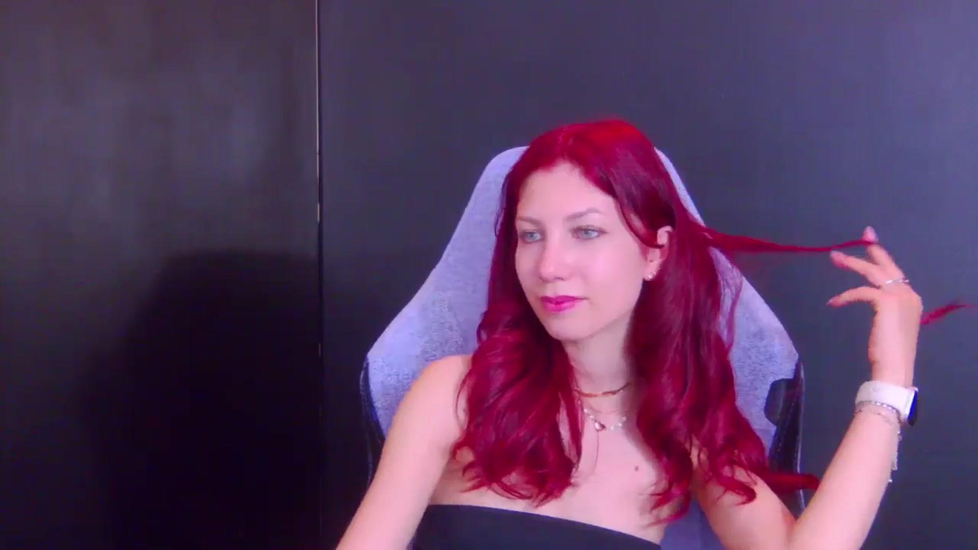 Gallery image thumbnail from Yasemina's myfreecams stream on, 05/10/2026, 23:13 image 7 of 20