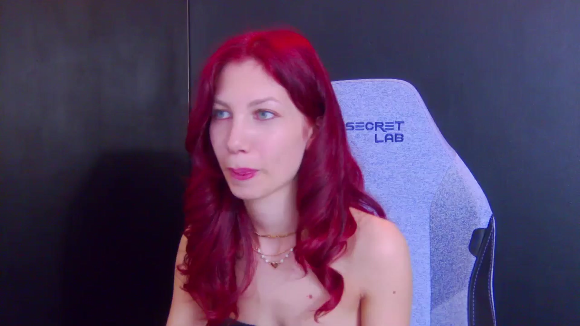 Gallery image thumbnail from Yasemina's myfreecams stream on, 05/10/2026, 23:13 image 1 of 20