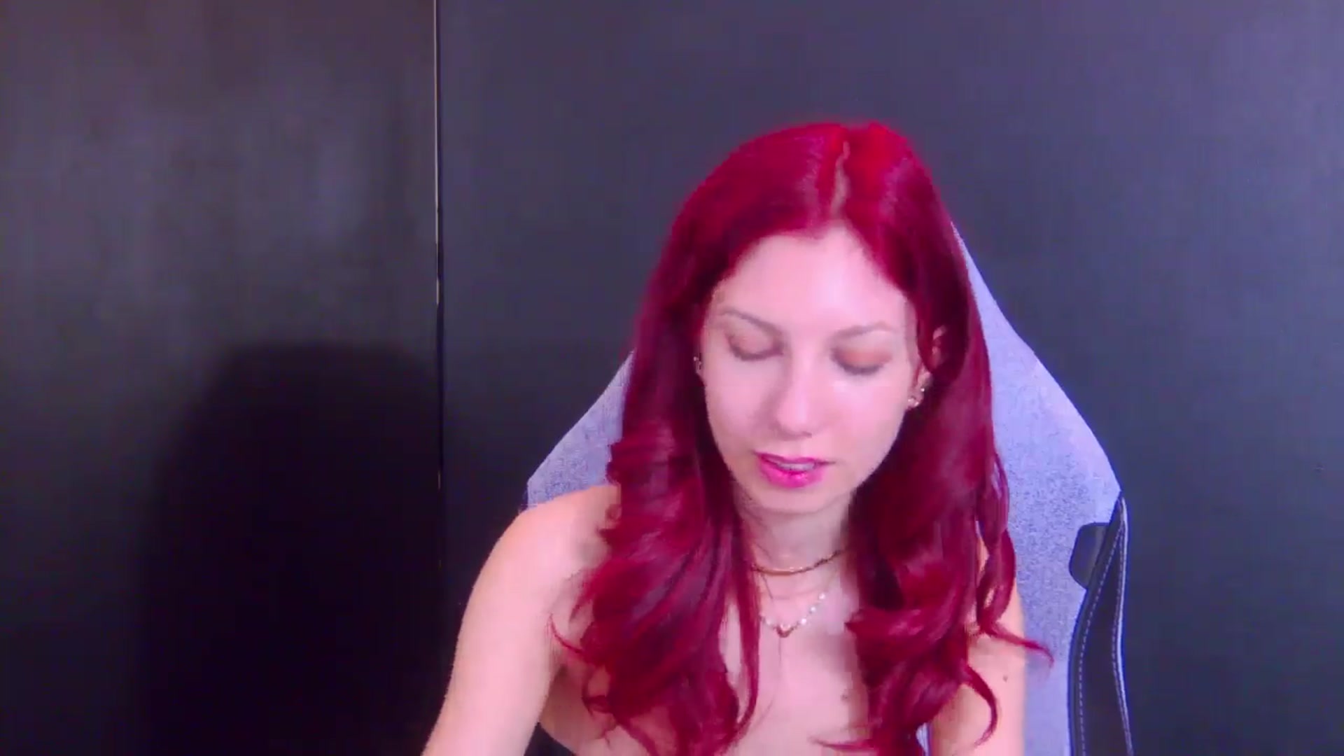 Gallery image thumbnail from Yasemina's myfreecams stream on, 05/10/2026, 23:13 image 11 of 20