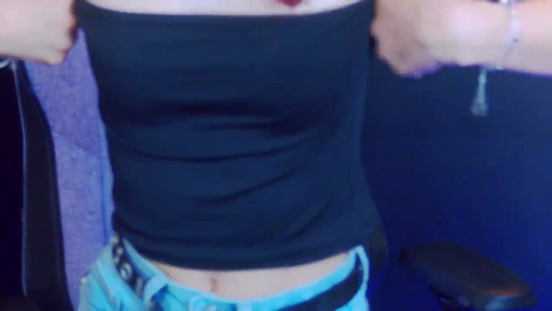 Gallery image thumbnail from Yasemina's myfreecams stream on, 05/11/2026, 24:03 image 2 of 20