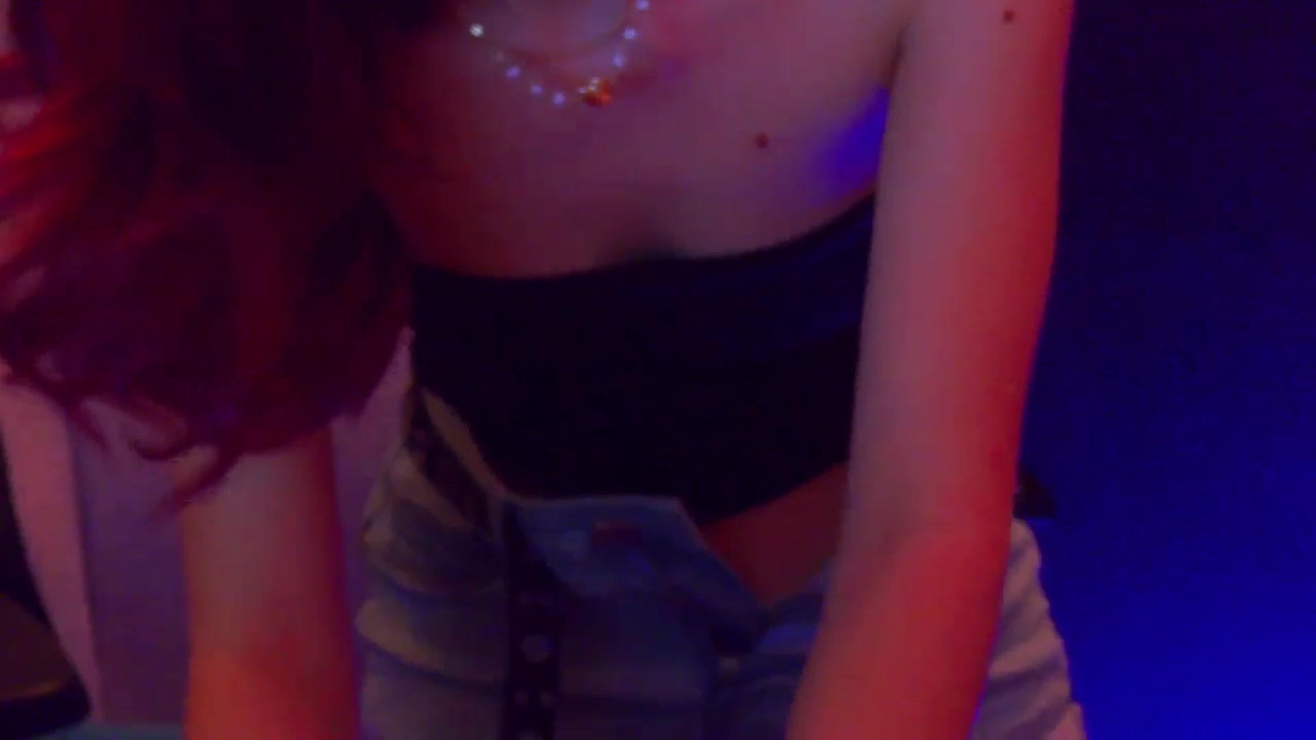 Gallery image thumbnail from Yasemina's myfreecams stream on, 05/11/2026, 24:03 image 11 of 20