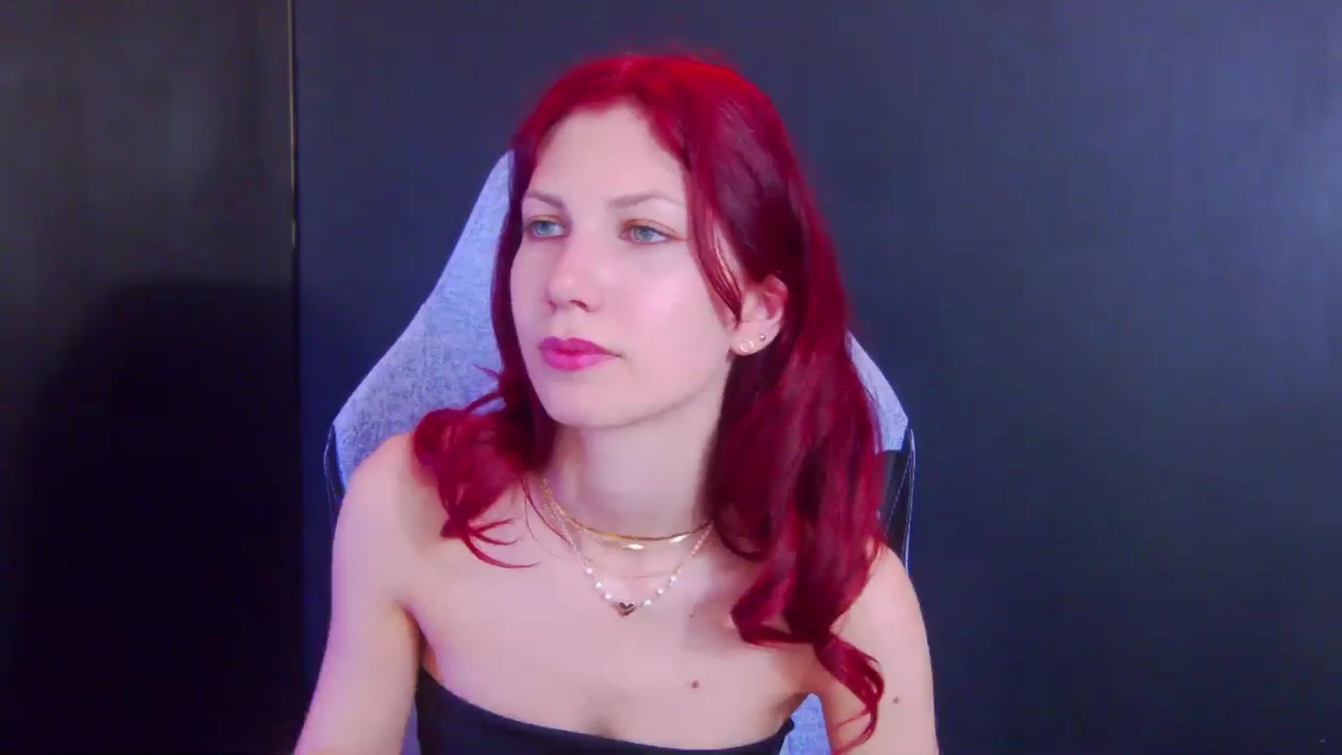 Gallery image thumbnail from Yasemina's myfreecams stream on, 05/11/2026, 01:33 image 14 of 20