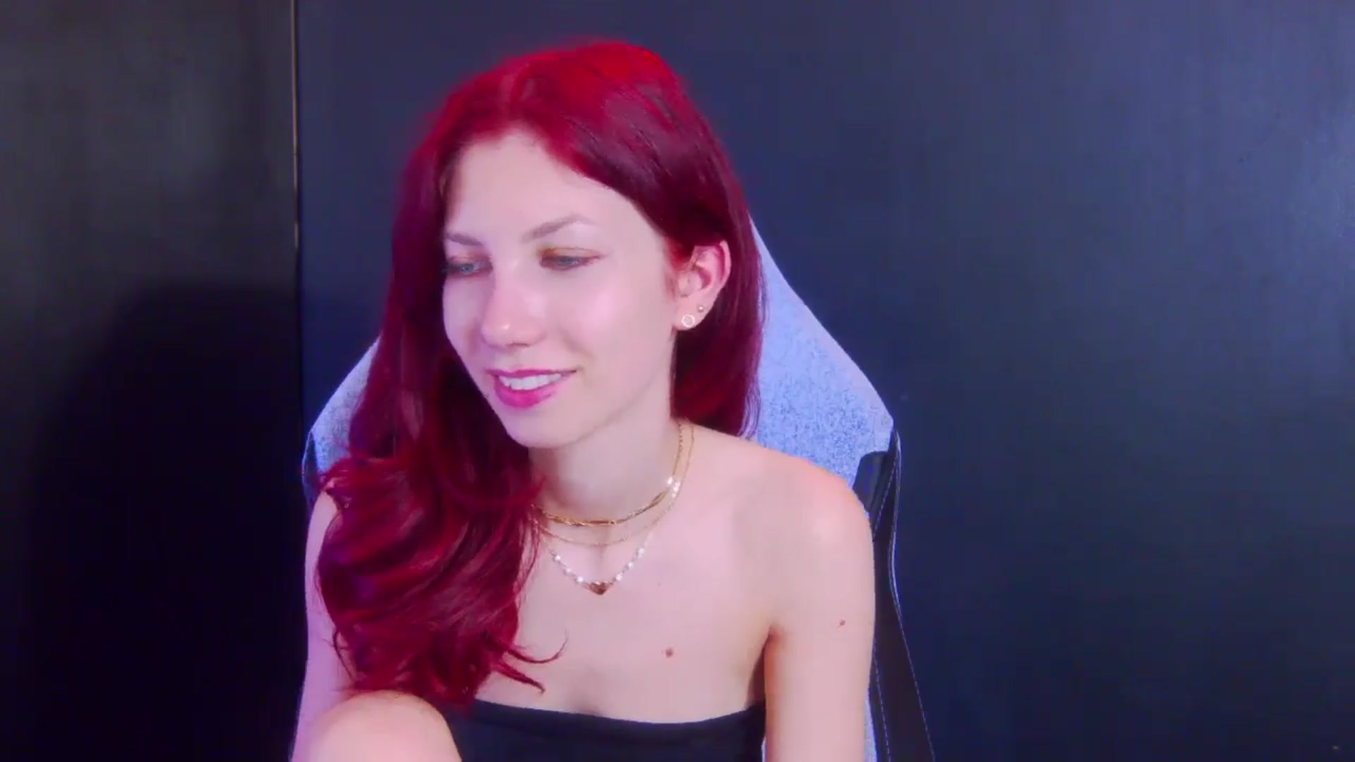 Gallery image thumbnail from Yasemina's myfreecams stream on, 05/11/2026, 01:33 image 10 of 20