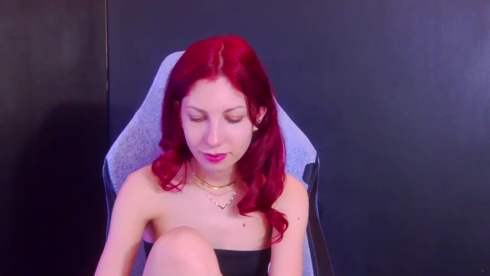 Gallery image thumbnail from Yasemina's myfreecams stream on, 05/11/2026, 01:33 image 13 of 20