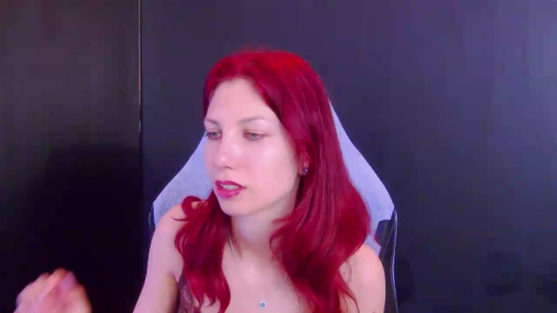 Gallery image thumbnail from Yasemina's myfreecams stream on, 05/17/2026, 02:19 image 3 of 20