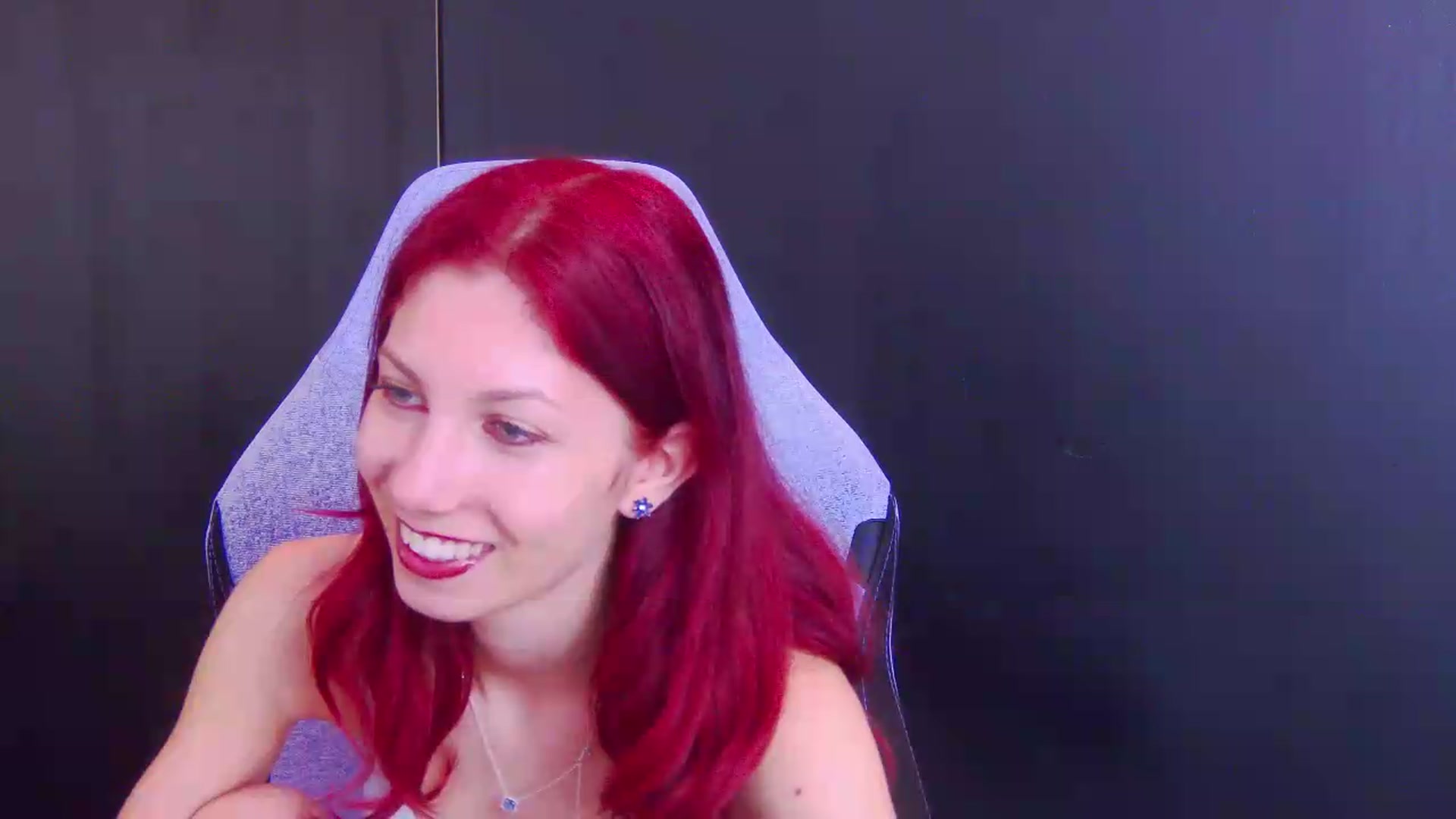 Gallery image thumbnail from Yasemina's myfreecams stream on, 05/17/2026, 22:20 image 5 of 20