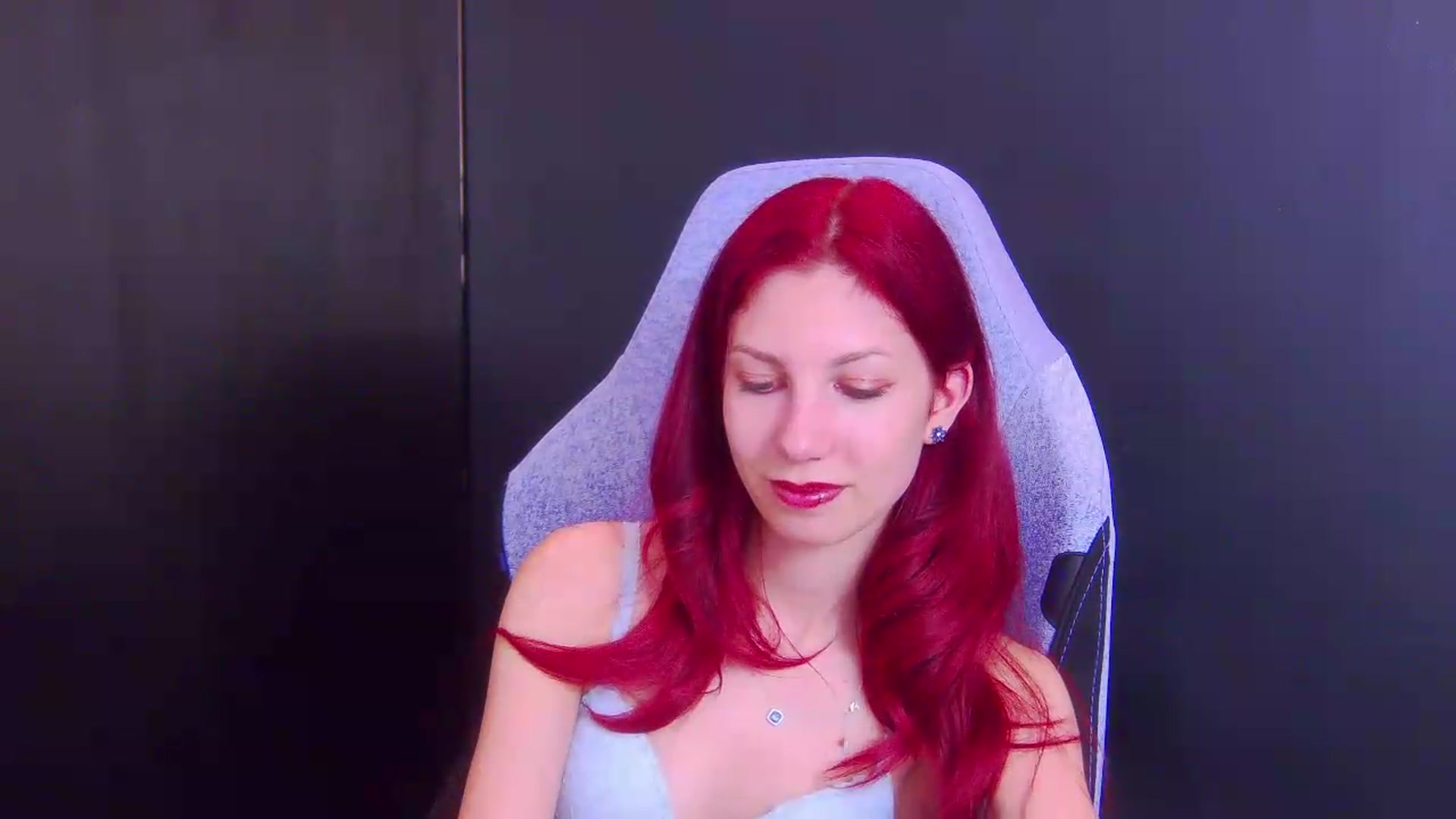 Gallery image thumbnail from Yasemina's myfreecams stream on, 05/18/2026, 24:00 image 17 of 20