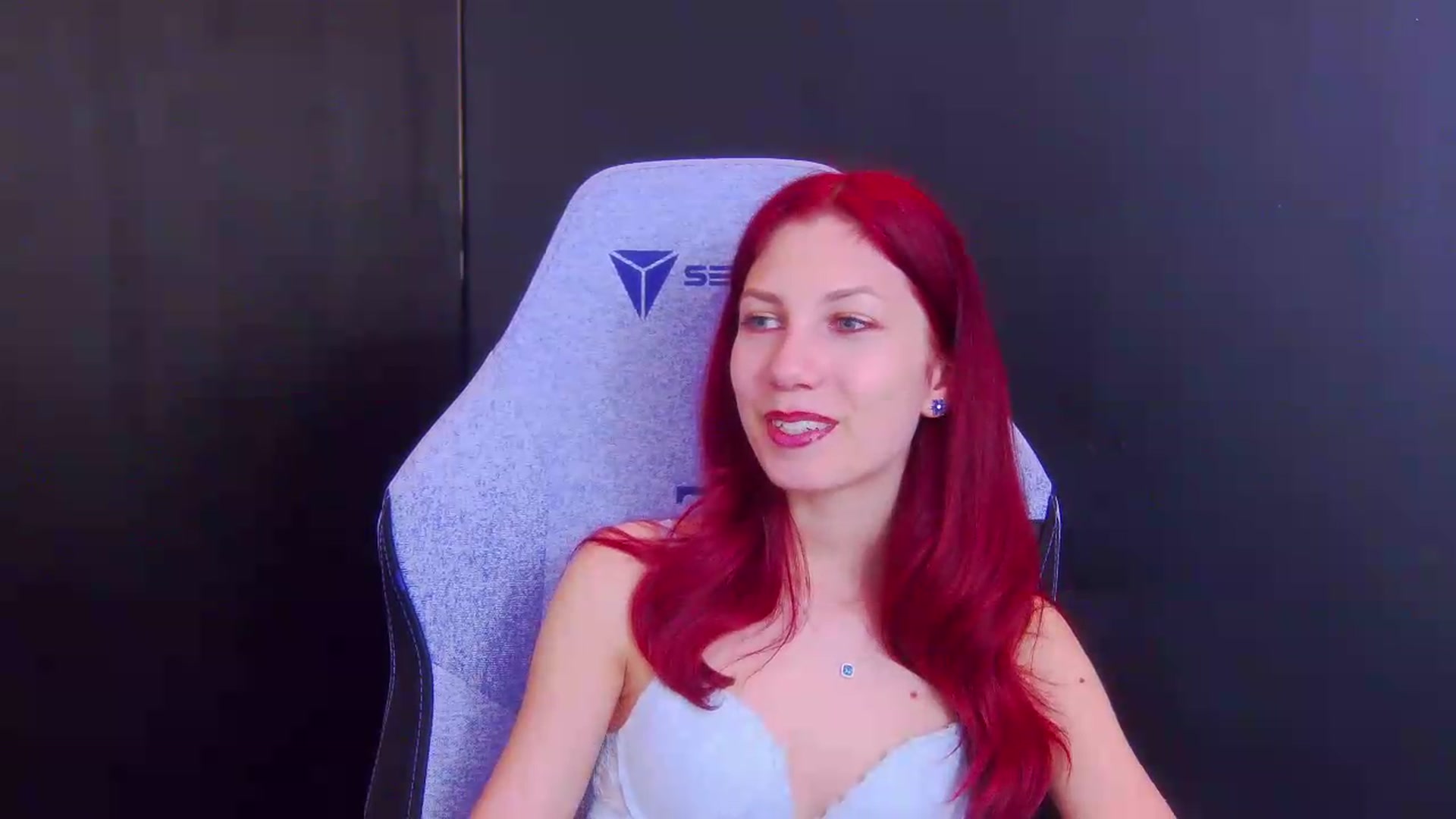 Gallery image thumbnail from Yasemina's myfreecams stream on, 05/18/2026, 04:20 image 12 of 20