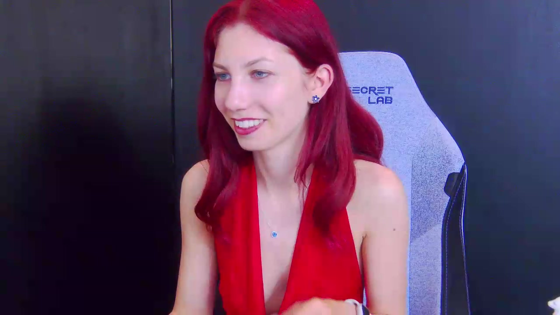 Gallery image thumbnail from Yasemina's myfreecams stream on, 05/19/2026, 03:55 image 3 of 20