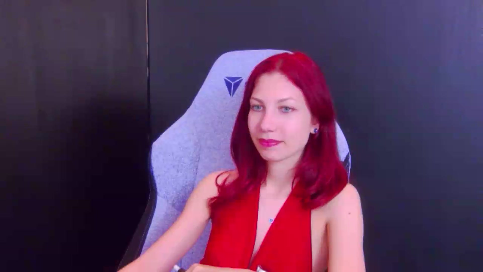 Gallery image thumbnail from Yasemina's myfreecams stream on, 05/19/2026, 03:55 image 8 of 20