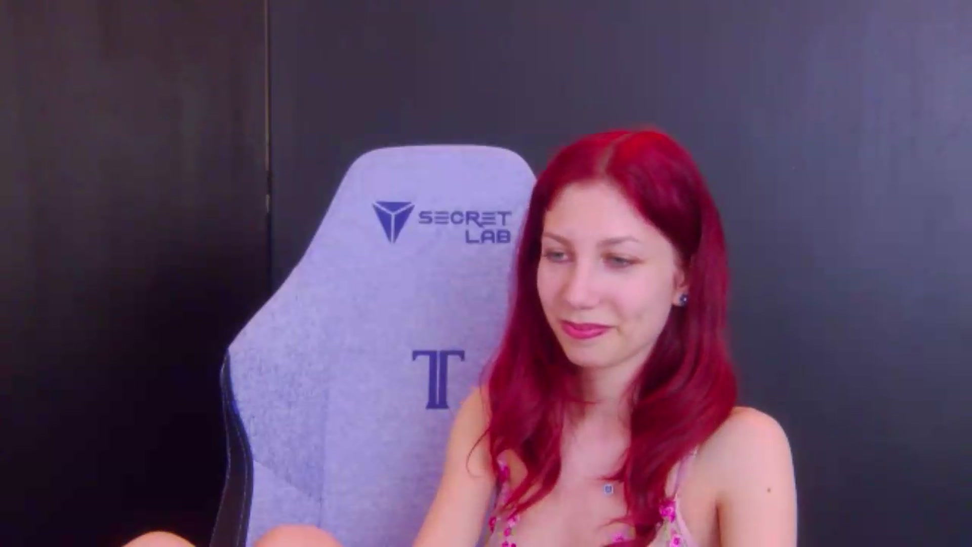 Gallery image thumbnail from Yasemina's myfreecams stream on, 05/21/2026, 01:28 image 12 of 20