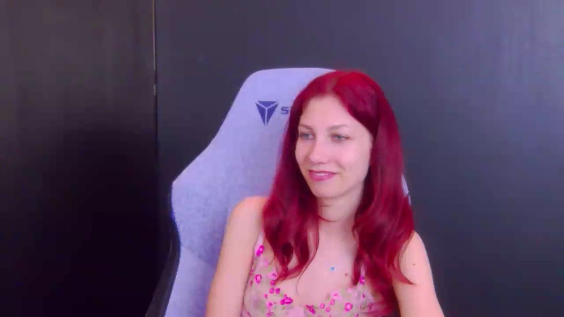 Gallery image thumbnail from Yasemina's myfreecams stream on, 05/21/2026, 01:28 image 15 of 20