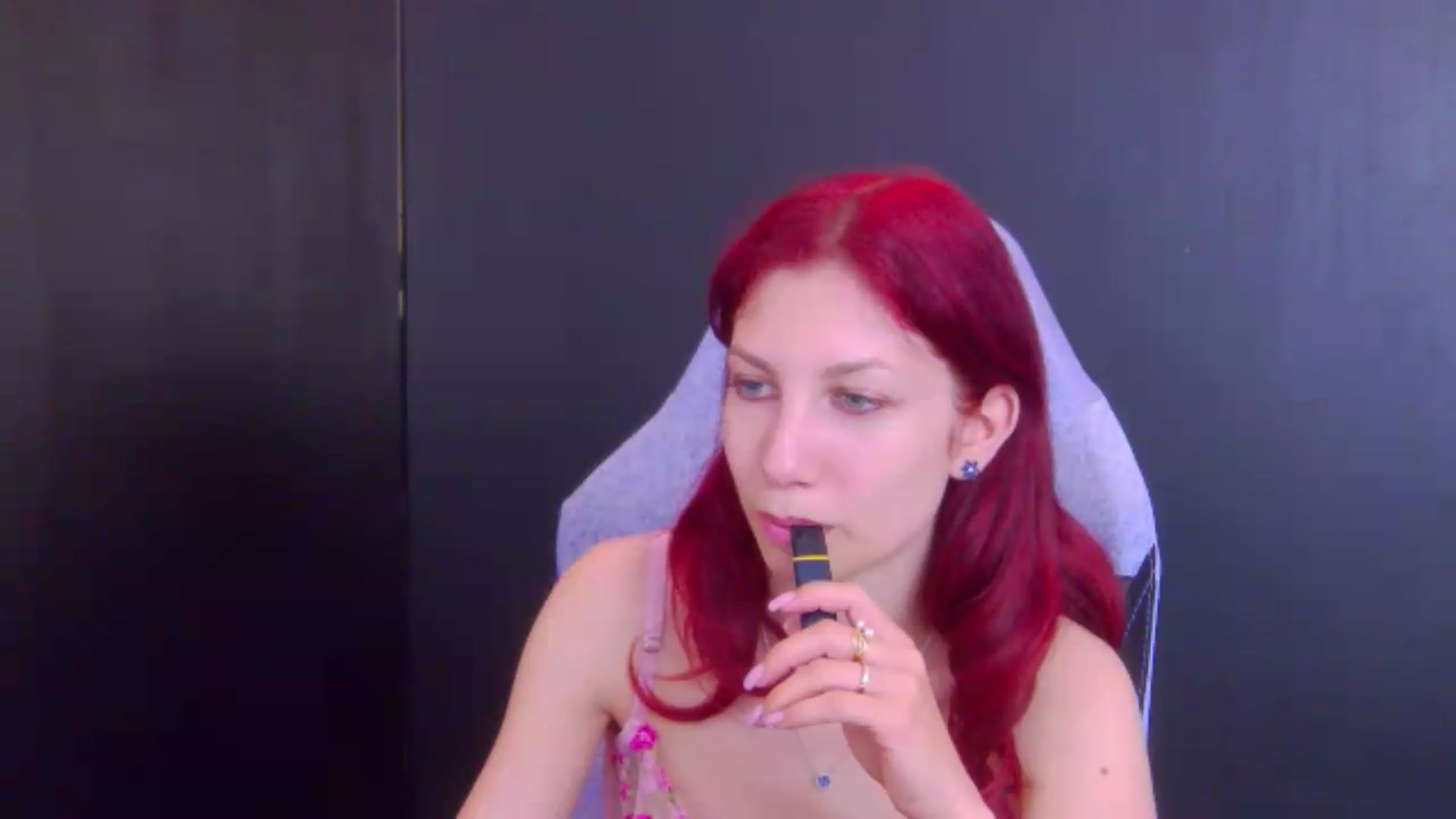 Gallery image thumbnail from Yasemina's myfreecams stream on, 05/21/2026, 01:28 image 5 of 20