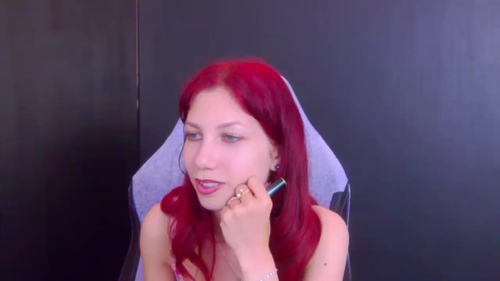 Gallery image thumbnail from Yasemina's myfreecams stream on, 05/21/2026, 01:28 image 10 of 20