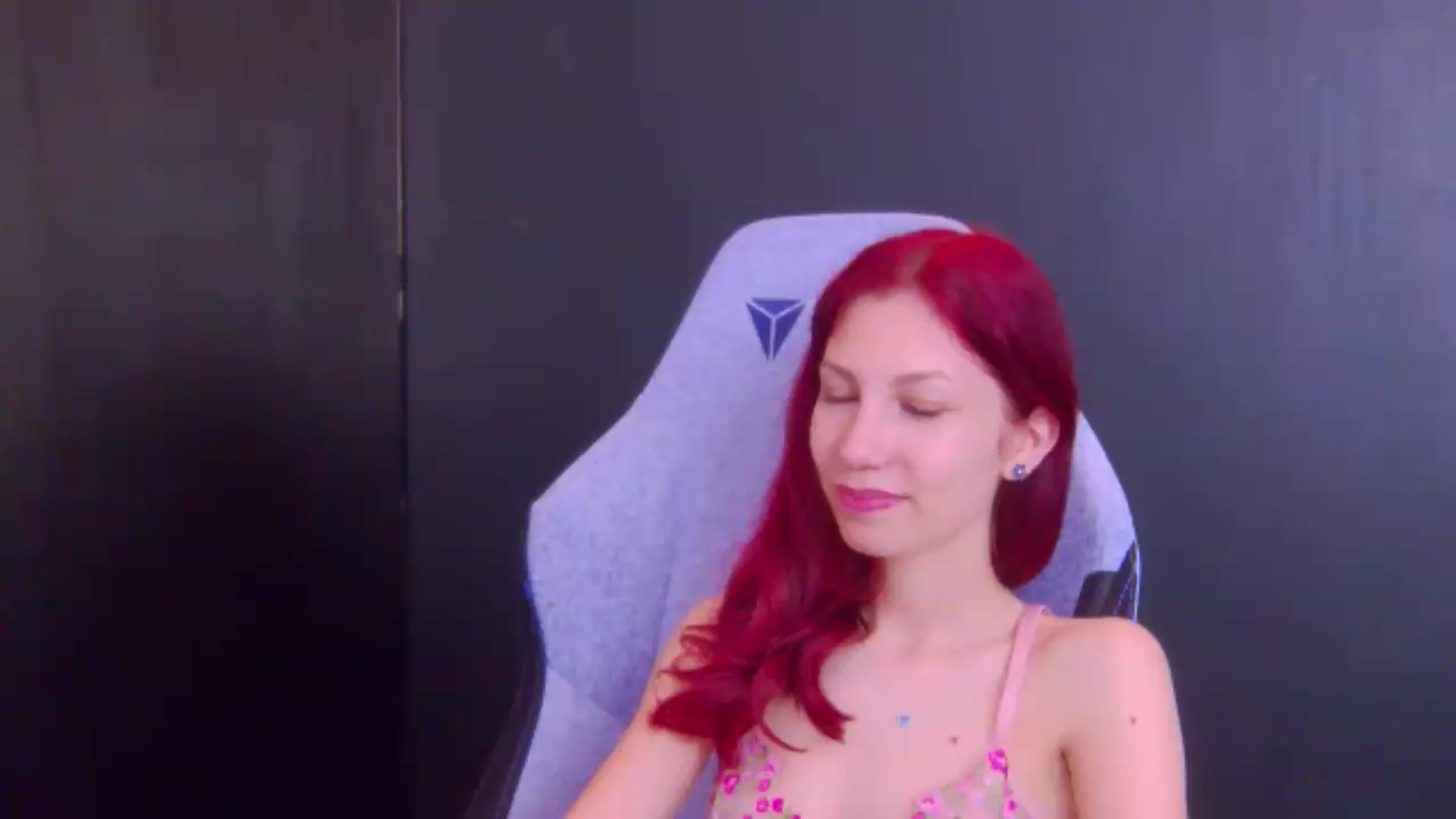 Gallery image thumbnail from Yasemina's myfreecams stream on, 05/21/2026, 01:28 image 1 of 20