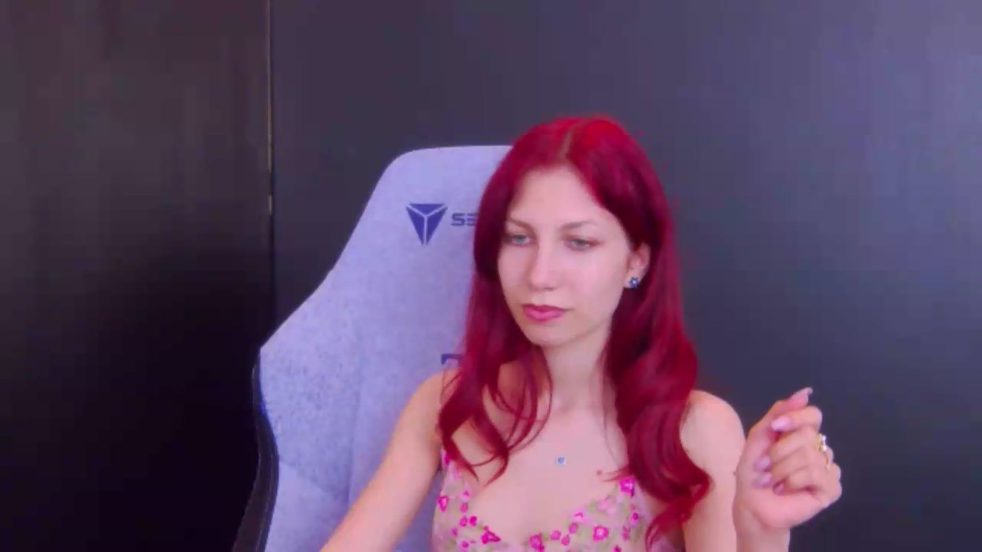 Gallery image thumbnail from Yasemina's myfreecams stream on, 05/21/2026, 01:28 image 9 of 20
