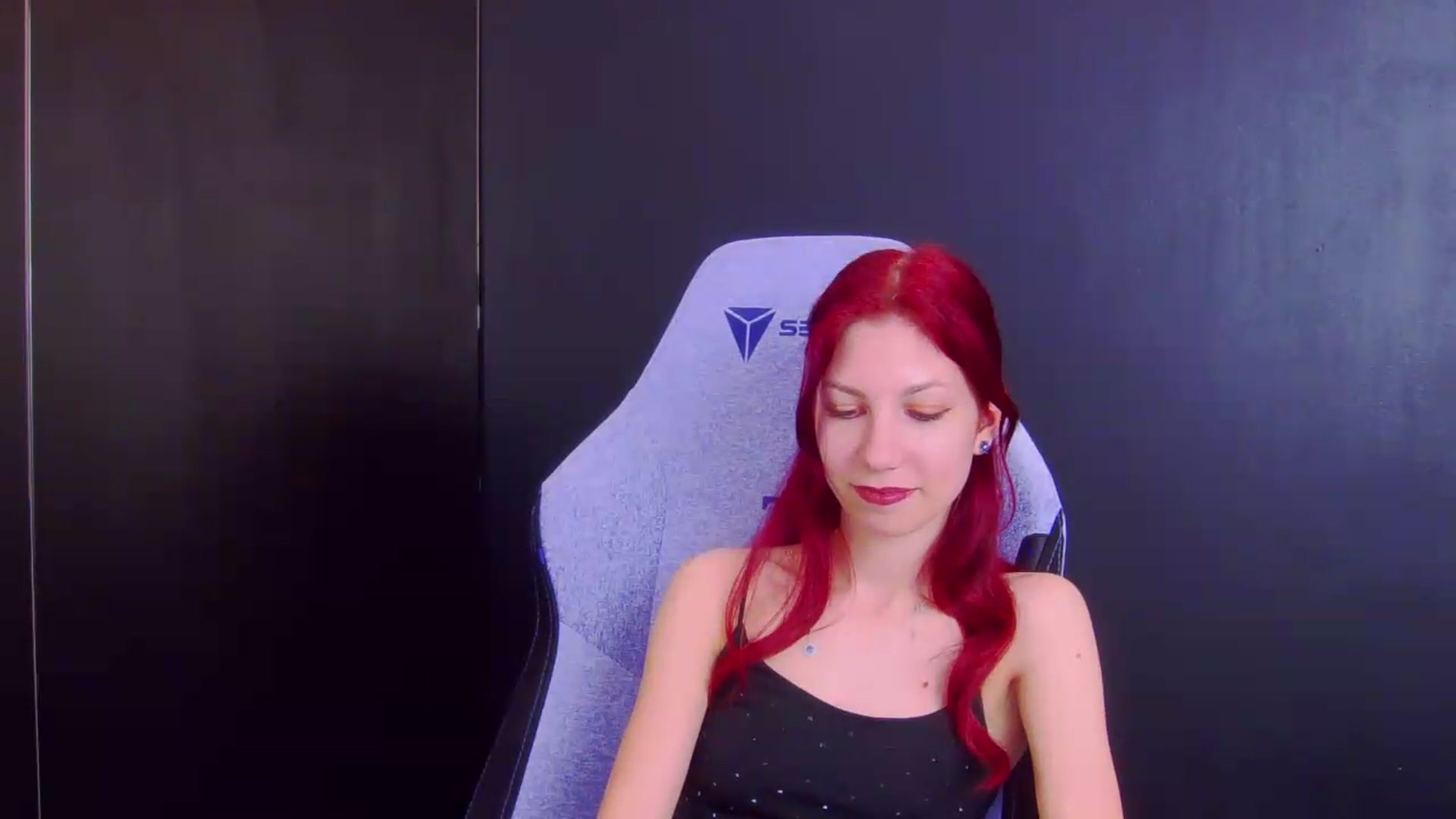 Gallery image thumbnail from Yasemina's myfreecams stream on, 05/21/2026, 23:35 image 3 of 20