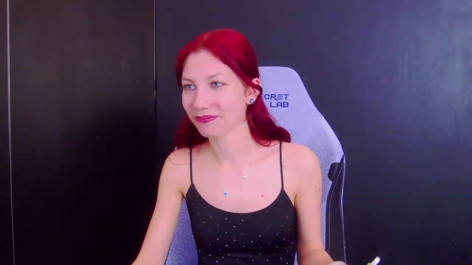 Gallery image thumbnail from Yasemina's myfreecams stream on, 05/21/2026, 23:35 image 16 of 20