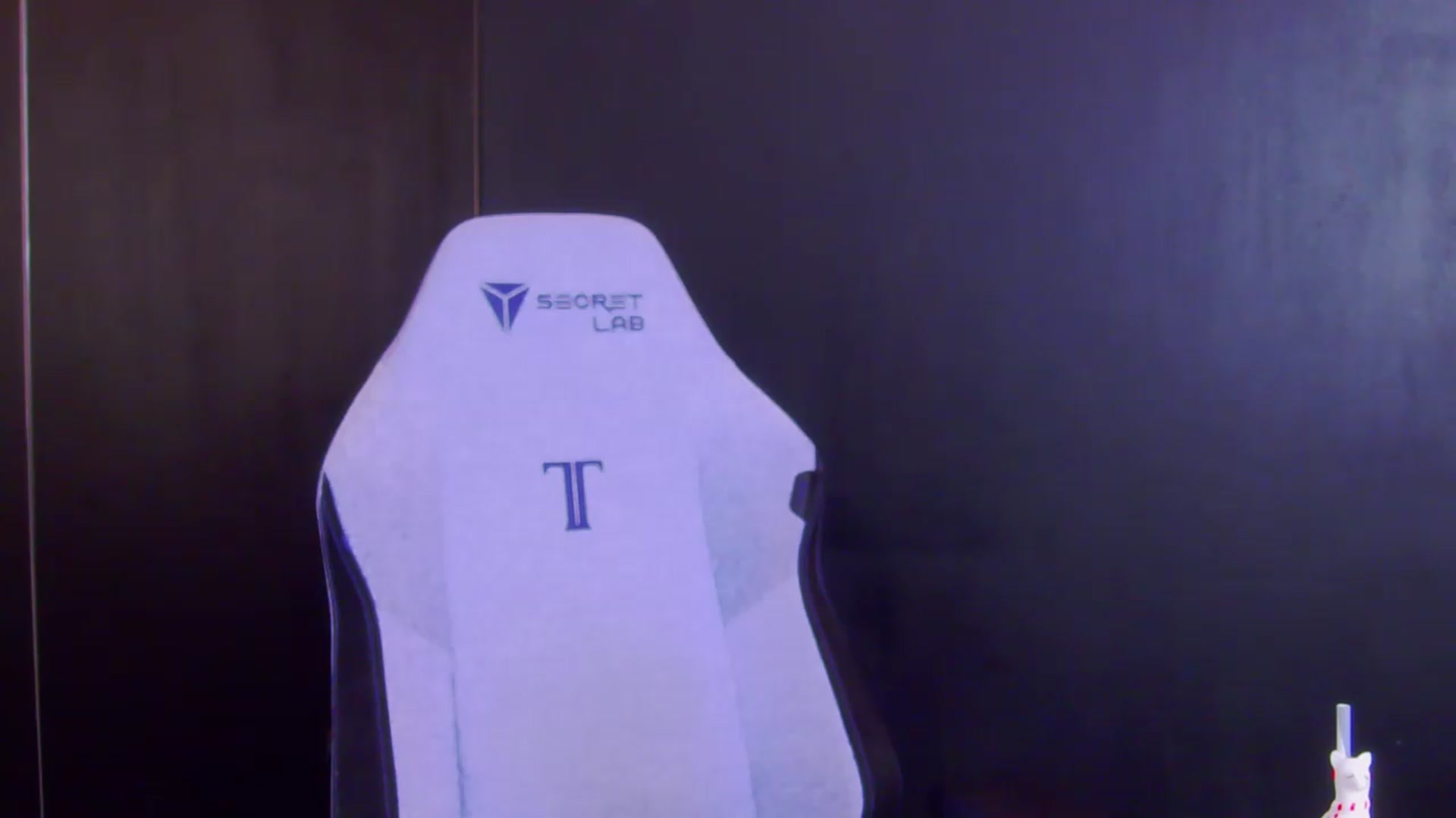 Gallery image thumbnail from Yasemina's myfreecams stream on, 05/22/2026, 24:19 image 5 of 20