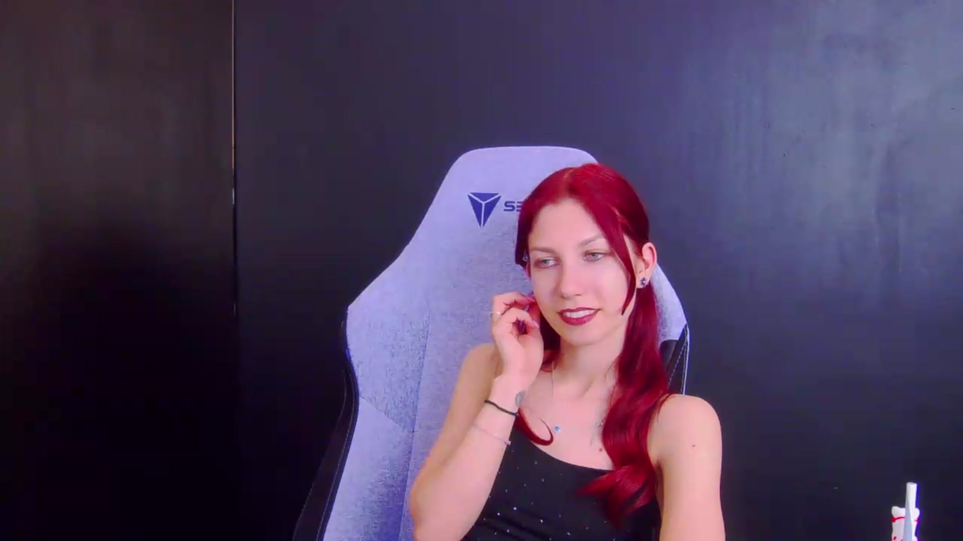 Gallery image thumbnail from Yasemina's myfreecams stream on, 05/22/2026, 03:10 image 5 of 20