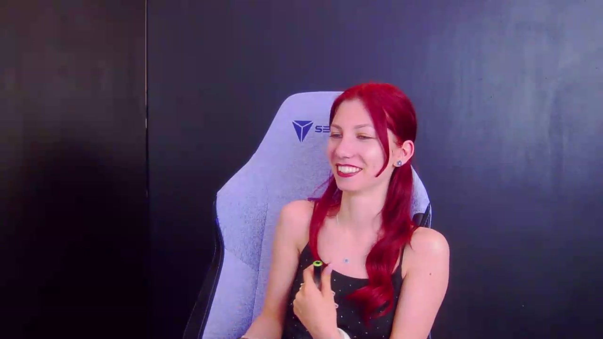 Gallery image thumbnail from Yasemina's myfreecams stream on, 05/22/2026, 03:10 image 4 of 20