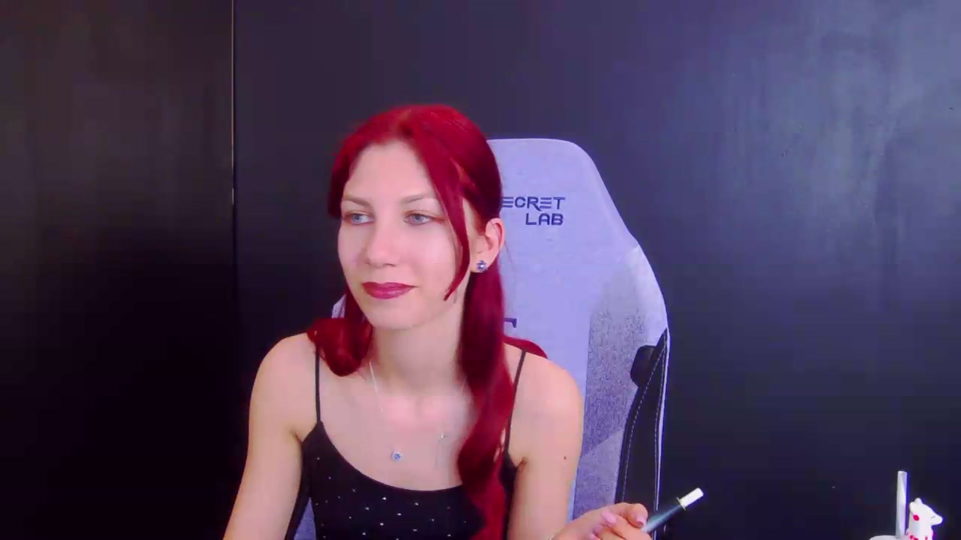 Gallery image thumbnail from Yasemina's myfreecams stream on, 05/22/2026, 03:10 image 15 of 20