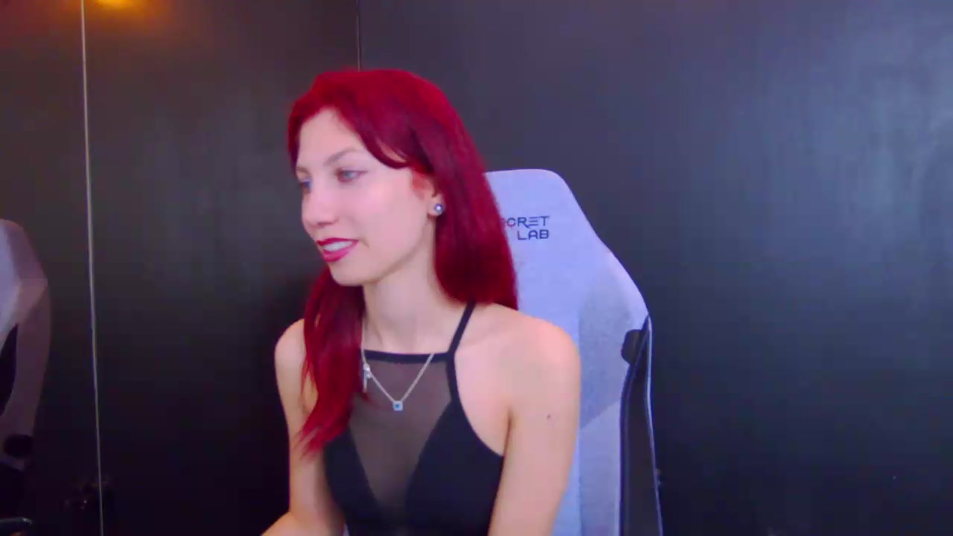 Gallery image thumbnail from Yasemina's myfreecams stream on, 05/26/2026, 22:44 image 18 of 20