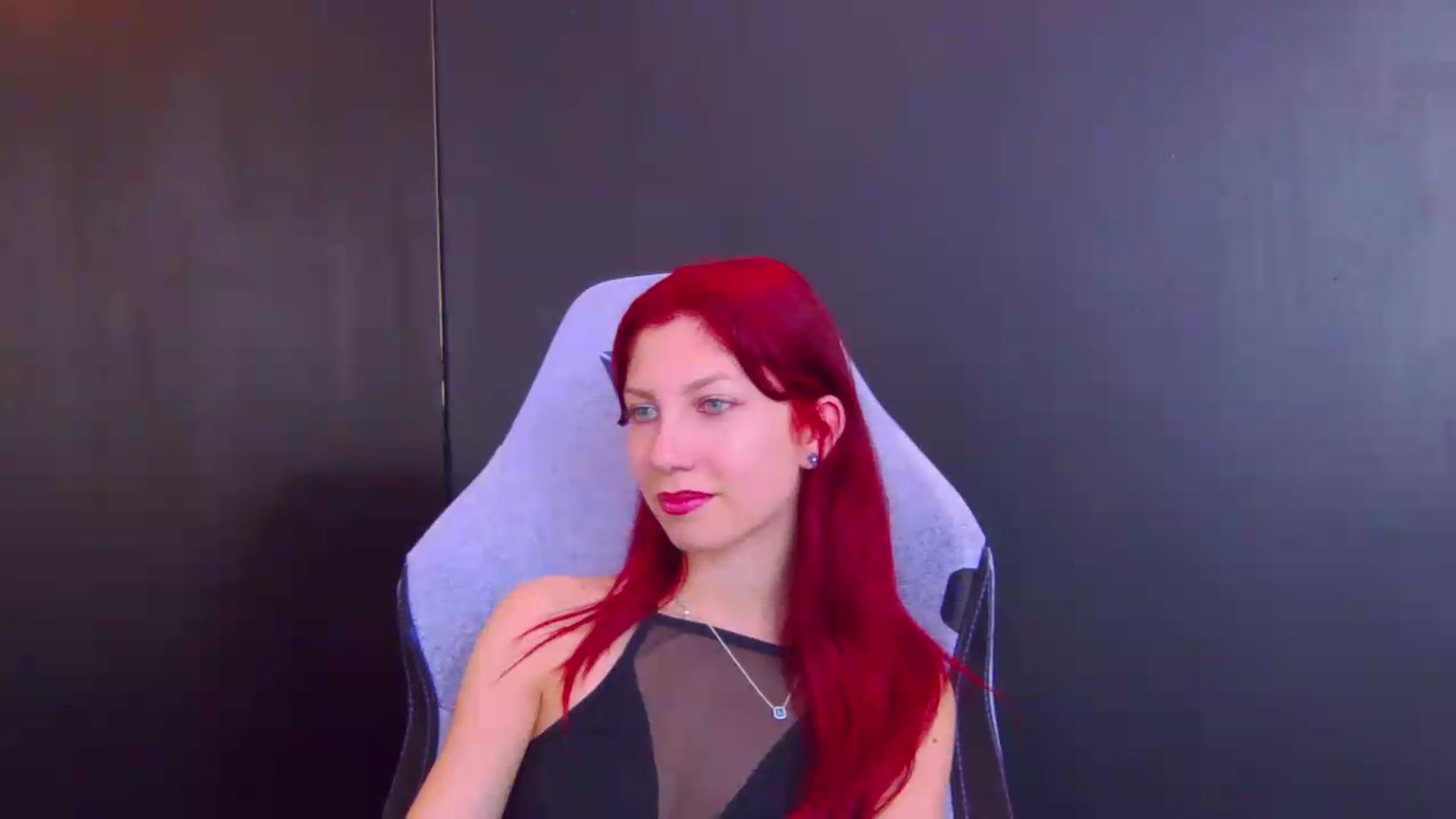 Gallery image thumbnail from Yasemina's myfreecams stream on, 05/26/2026, 22:44 image 16 of 20