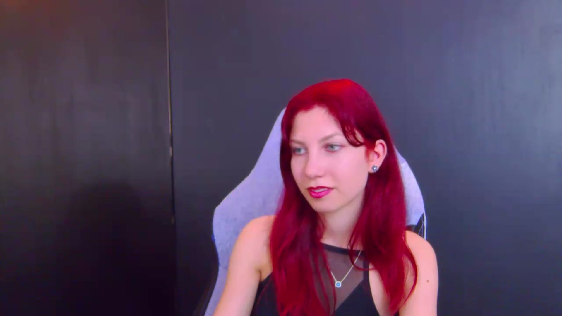 Gallery image thumbnail from Yasemina's myfreecams stream on, 05/26/2026, 22:44 image 11 of 20