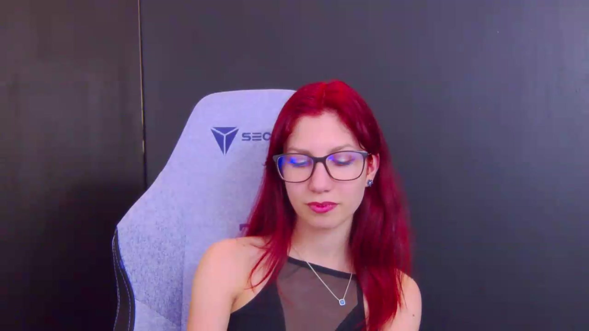Gallery image thumbnail from Yasemina's myfreecams stream on, 05/27/2026, 02:22 image 2 of 20