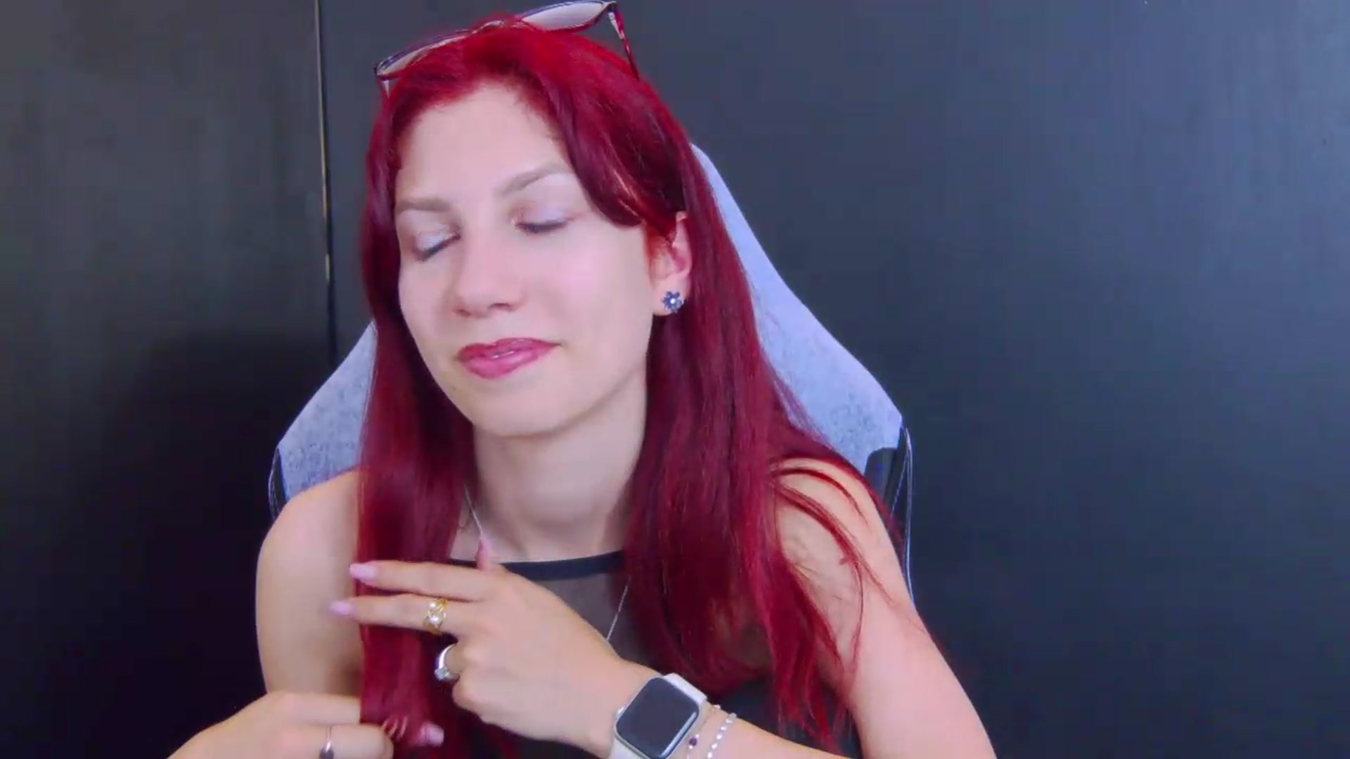Gallery image thumbnail from Yasemina's myfreecams stream on, 05/27/2026, 02:22 image 8 of 20