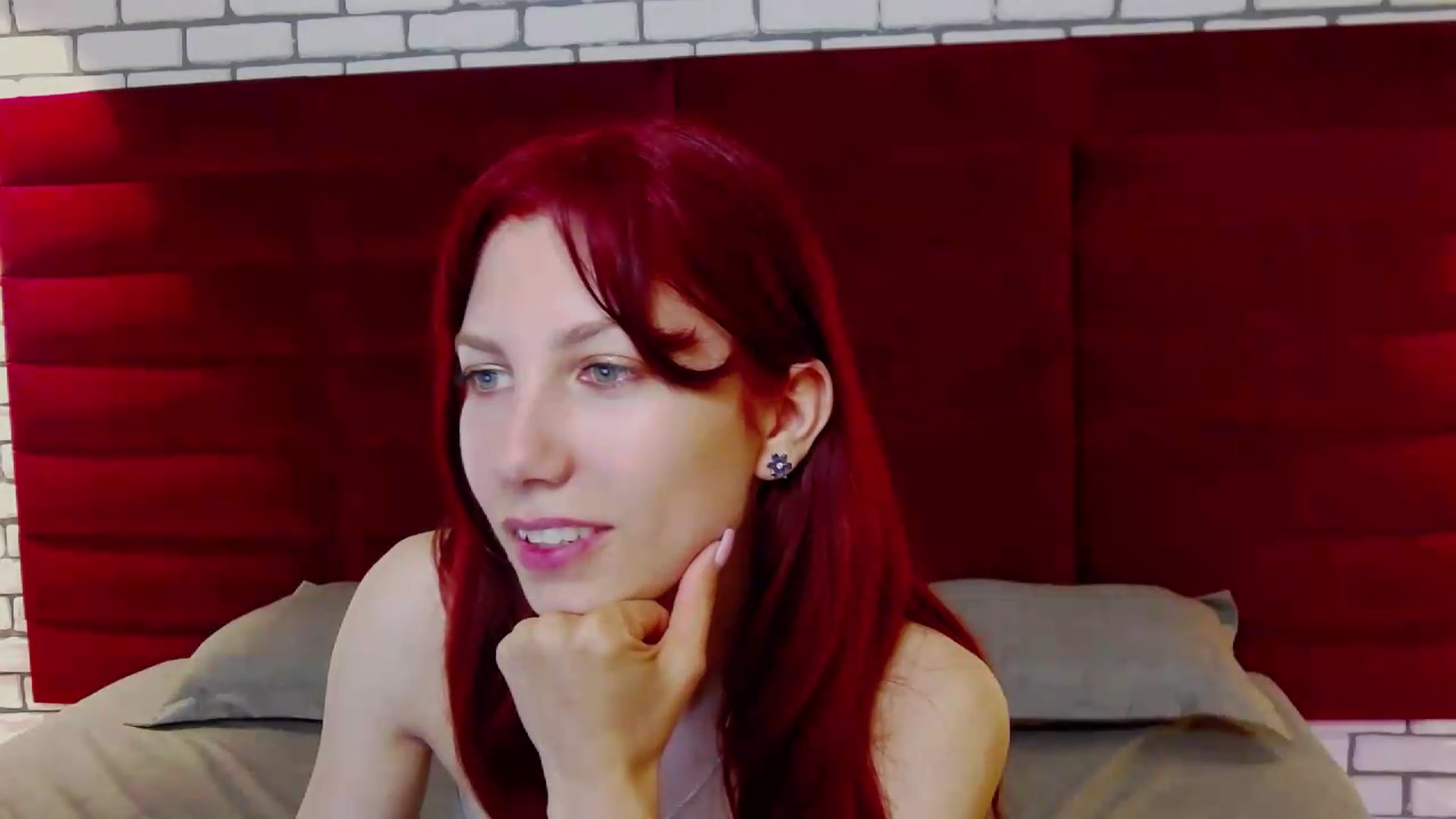 Gallery image thumbnail from Yasemina's myfreecams stream on, 05/27/2026, 21:22 image 20 of 20