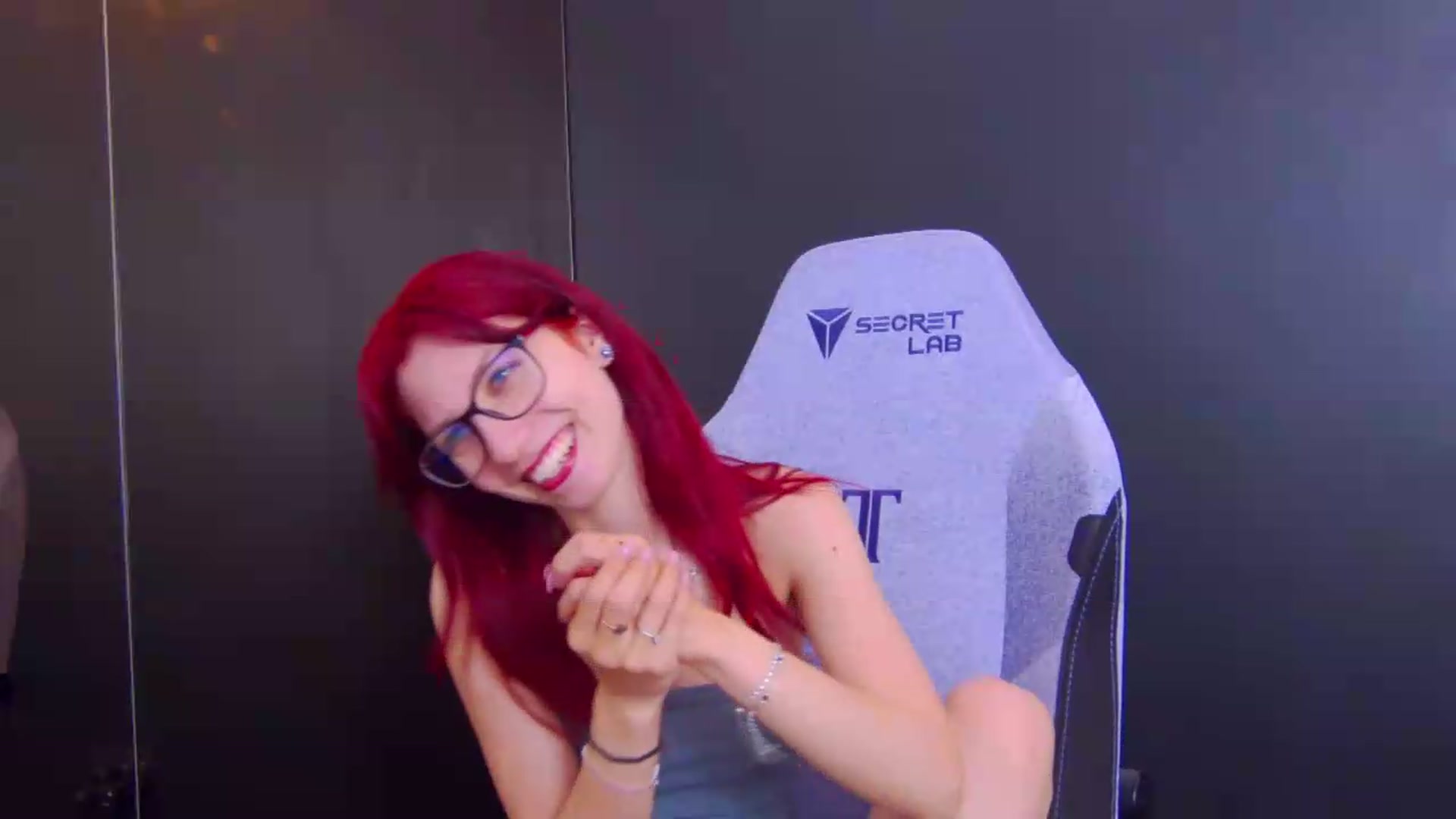 Gallery image thumbnail from Yasemina's myfreecams stream on, 05/28/2026, 02:33 image 20 of 20