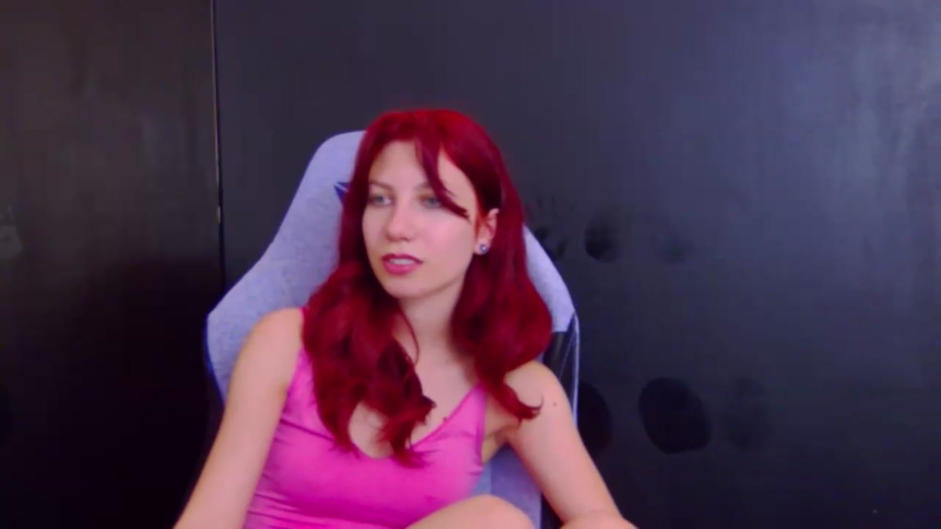 Gallery image thumbnail from Yasemina's myfreecams stream on, 05/29/2026, 01:15 image 6 of 20