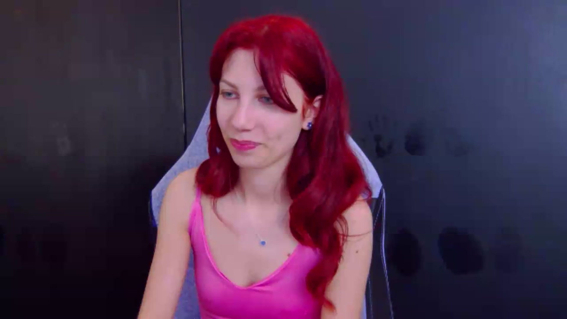 Gallery image thumbnail from Yasemina's myfreecams stream on, 05/29/2026, 01:15 image 14 of 20