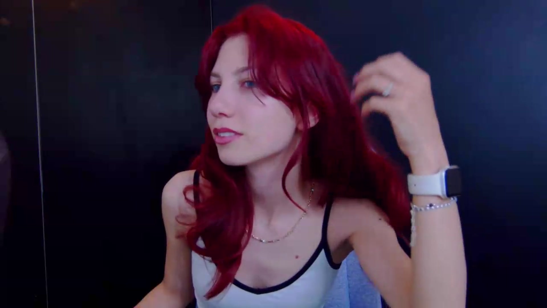 Gallery image thumbnail from Yasemina's myfreecams stream on, 06/04/2026, 01:51 image 16 of 20