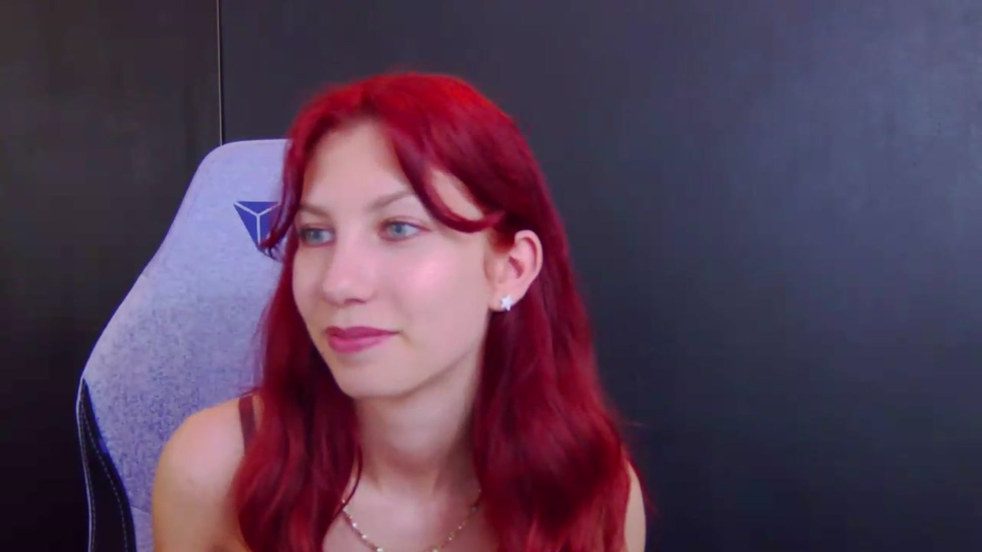 Gallery image thumbnail from Yasemina's myfreecams stream on, 06/09/2026, 24:33 image 6 of 20