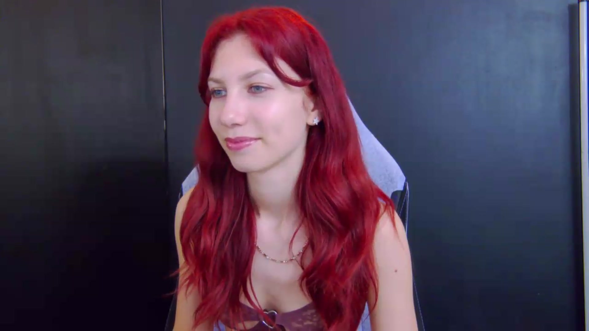 Gallery image thumbnail from Yasemina's myfreecams stream on, 06/09/2026, 24:33 image 15 of 20