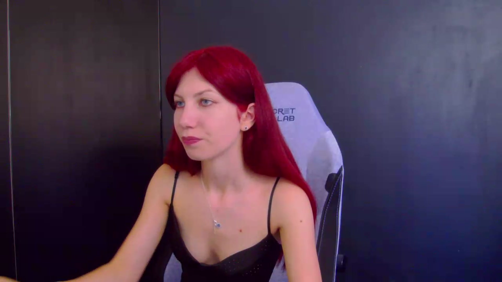 Gallery image thumbnail from Yasemina's myfreecams stream on, 07/07/2026, 24:07 image 17 of 20
