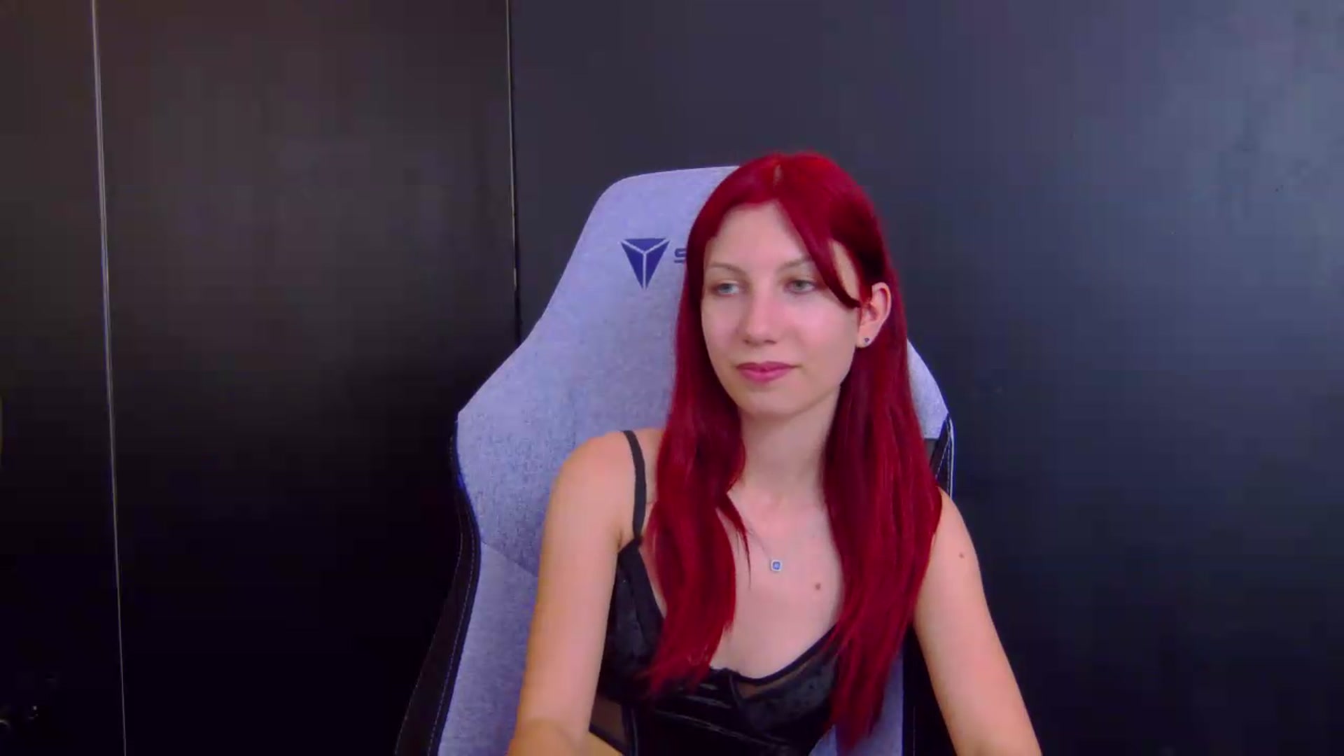 Gallery image thumbnail from Yasemina's myfreecams stream on, 07/08/2026, 04:02 image 7 of 20