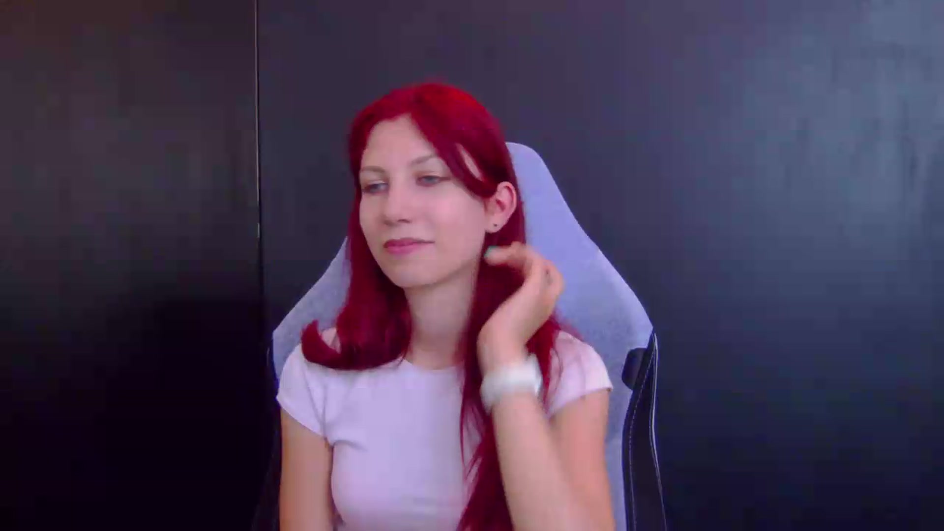 Gallery image thumbnail from Yasemina's myfreecams stream on, 07/09/2026, 01:14 image 16 of 20