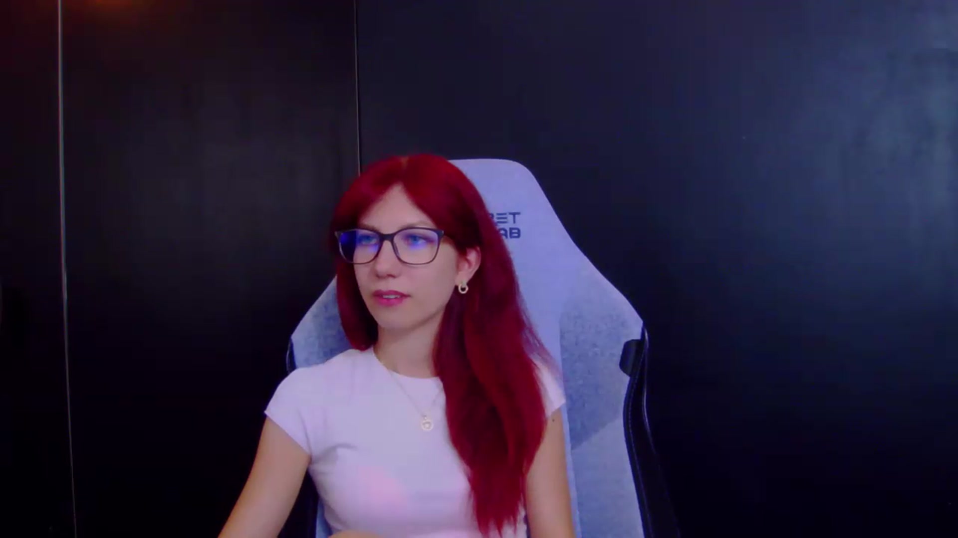 Gallery image thumbnail from Yasemina's myfreecams stream on, 07/19/2026, 21:00 image 17 of 20