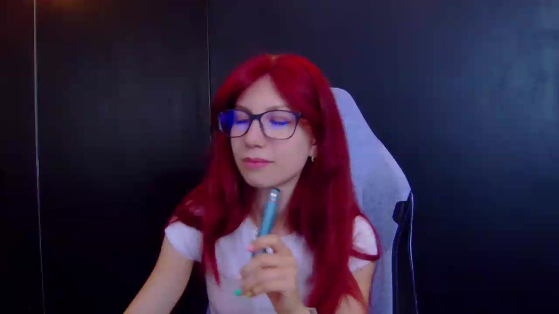 Gallery image thumbnail from Yasemina's myfreecams stream on, 07/19/2026, 21:00 image 1 of 20