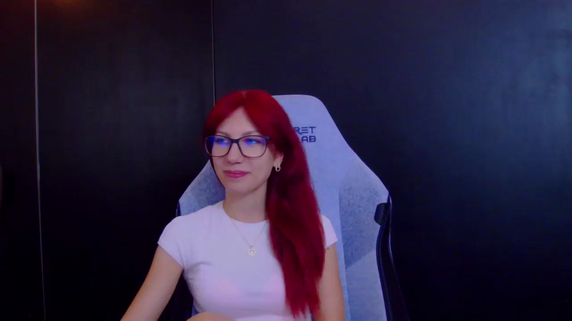 Gallery image thumbnail from Yasemina's myfreecams stream on, 07/19/2026, 21:00 image 14 of 20